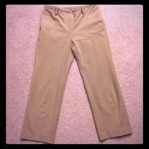 Women’s Express Capris